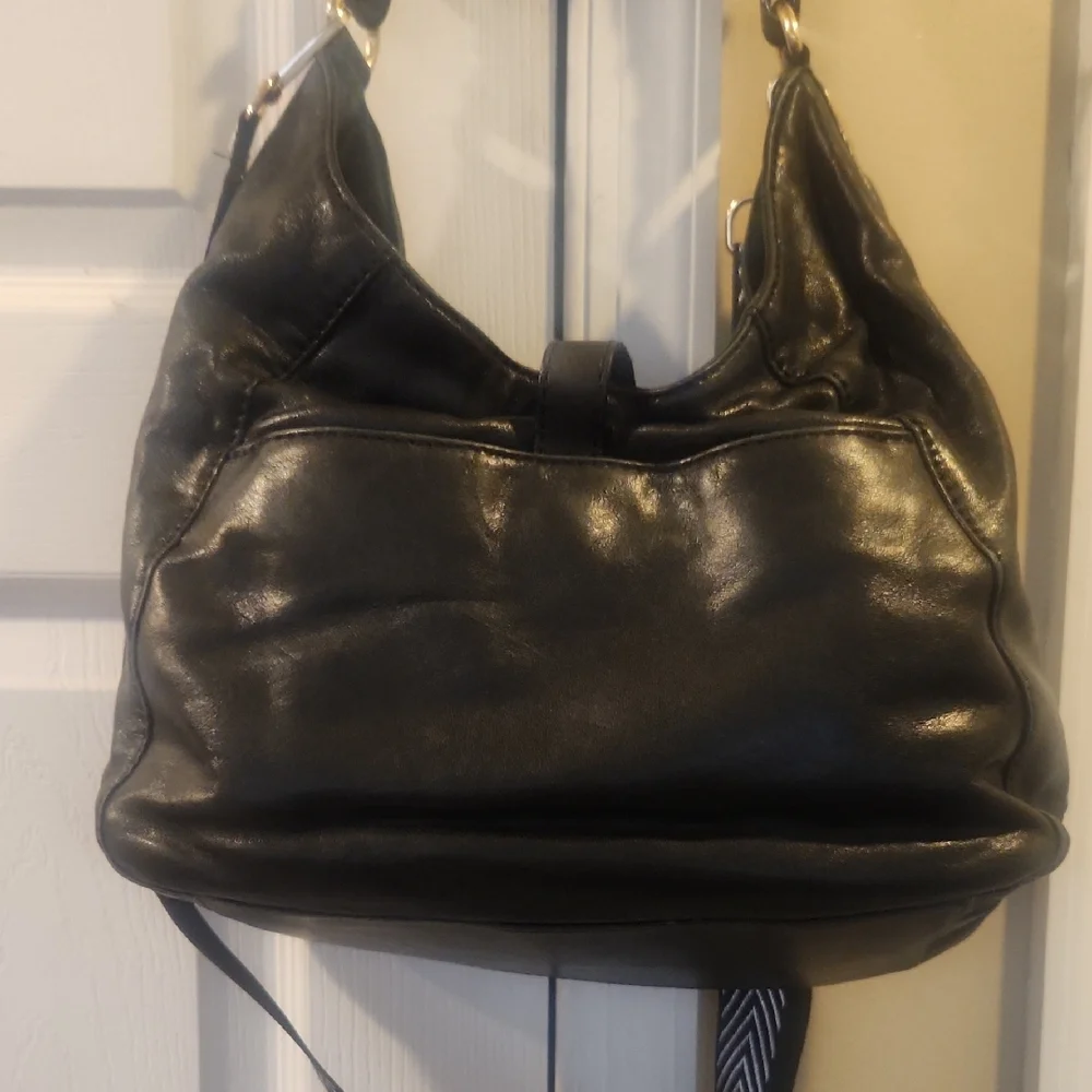 Michael Kors Black Leather Shoulder Bag w Studded Sides, Gold Accents, Guitar S - Picture 7 of 10